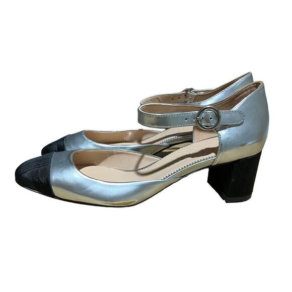 J.Crew Shoes Women’s 9 Silver Metallic Heels with Patent Cap Toe - Picture 3 of 8